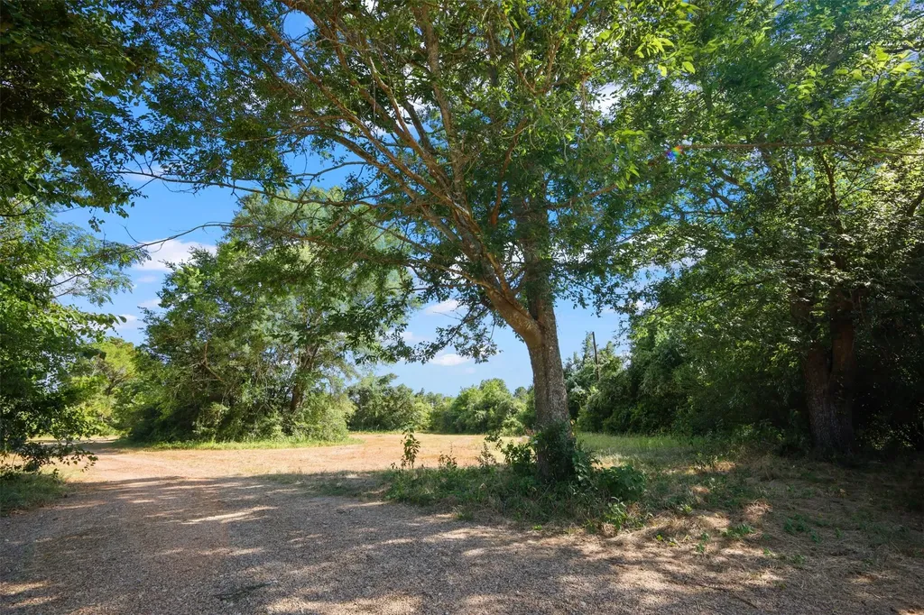 28300 County Road 2100 Kemp TX 75143