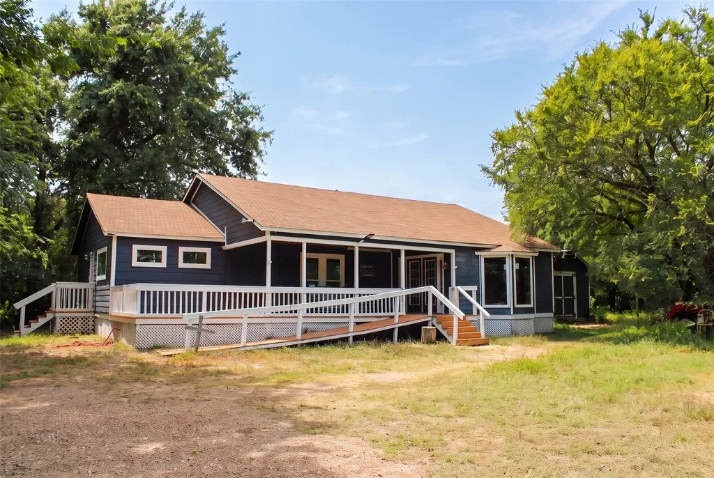 28300 County Road 2100 Kemp TX 75143
