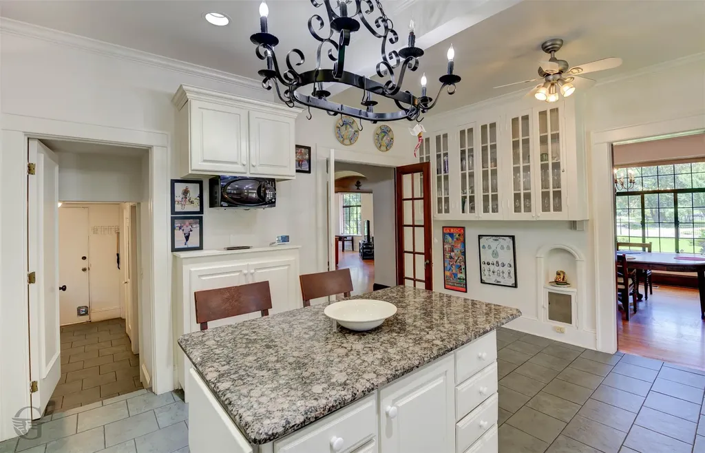 920 Ockley Drive Shreveport LA 71106