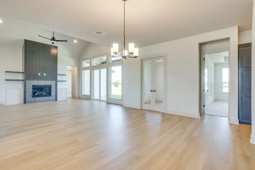 3051 Paradise Mountain Way Waxahachie TX 75167