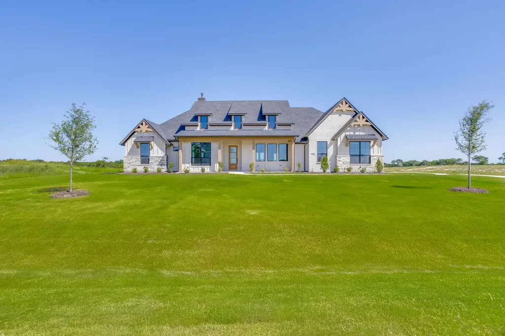 3051 Paradise Mountain Way Waxahachie TX 75167