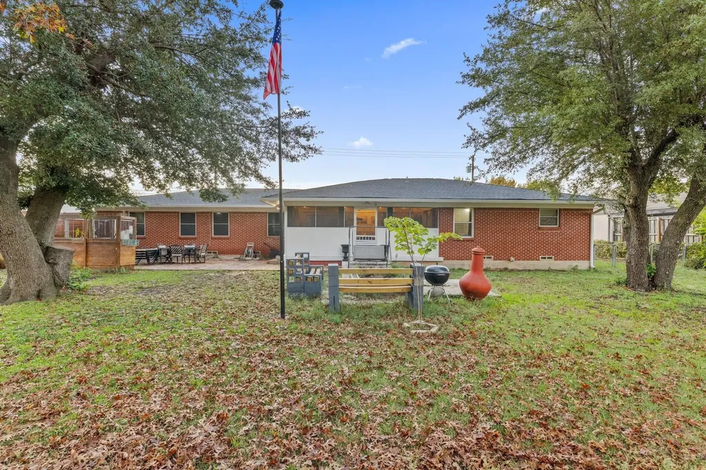 1802 N Waddill Street Mckinney TX 75069