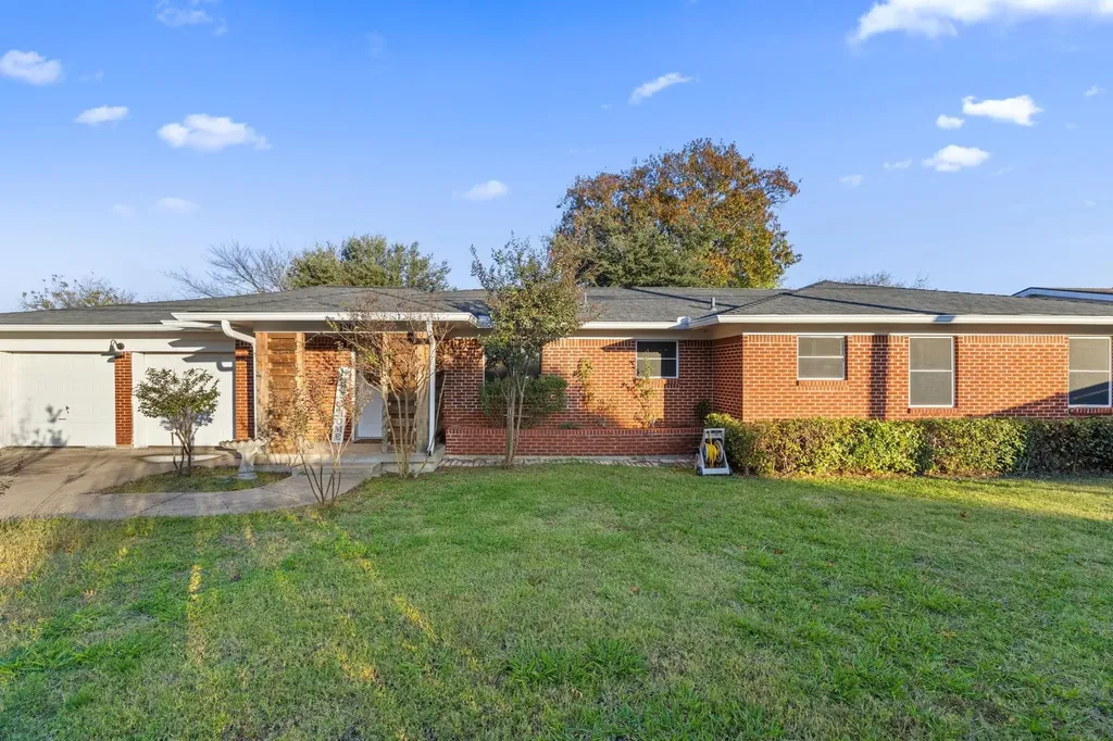 1802 N Waddill Street Mckinney TX 75069