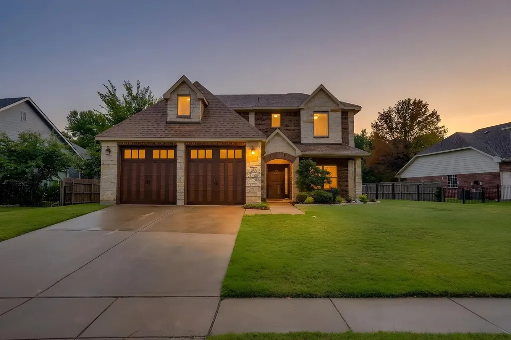 2505 Glen Ranch Drive Burleson TX 76028