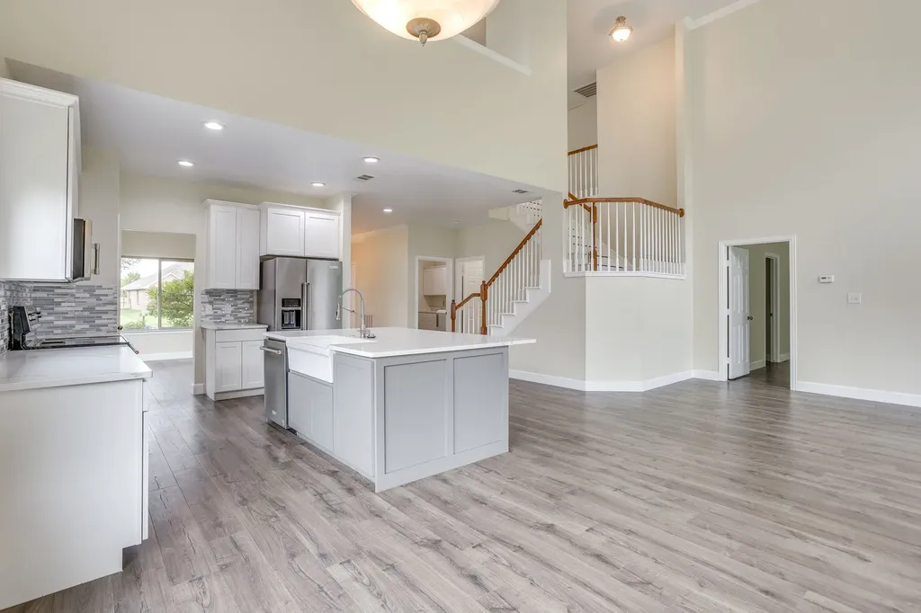 2505 Glen Ranch Drive Burleson TX 76028