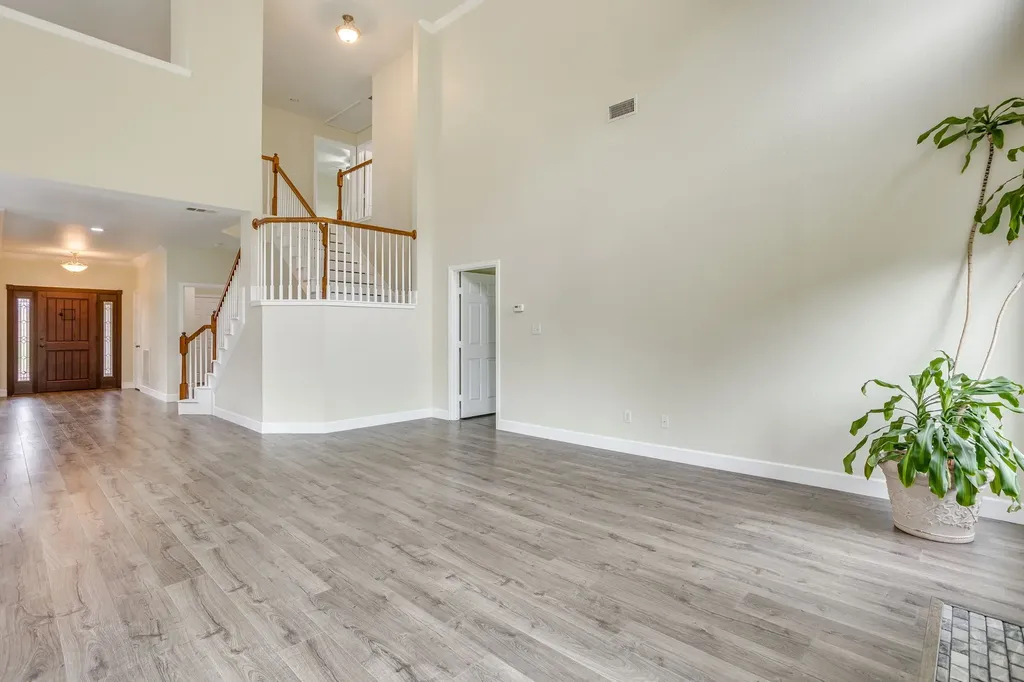 2505 Glen Ranch Drive Burleson TX 76028