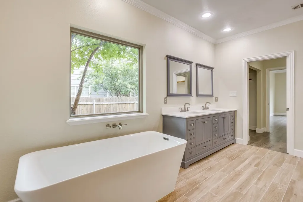 2505 Glen Ranch Drive Burleson TX 76028