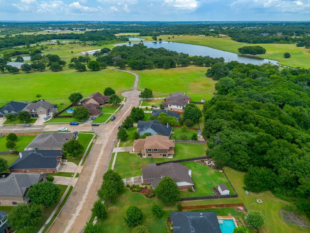 2505 Glen Ranch Drive Burleson TX 76028