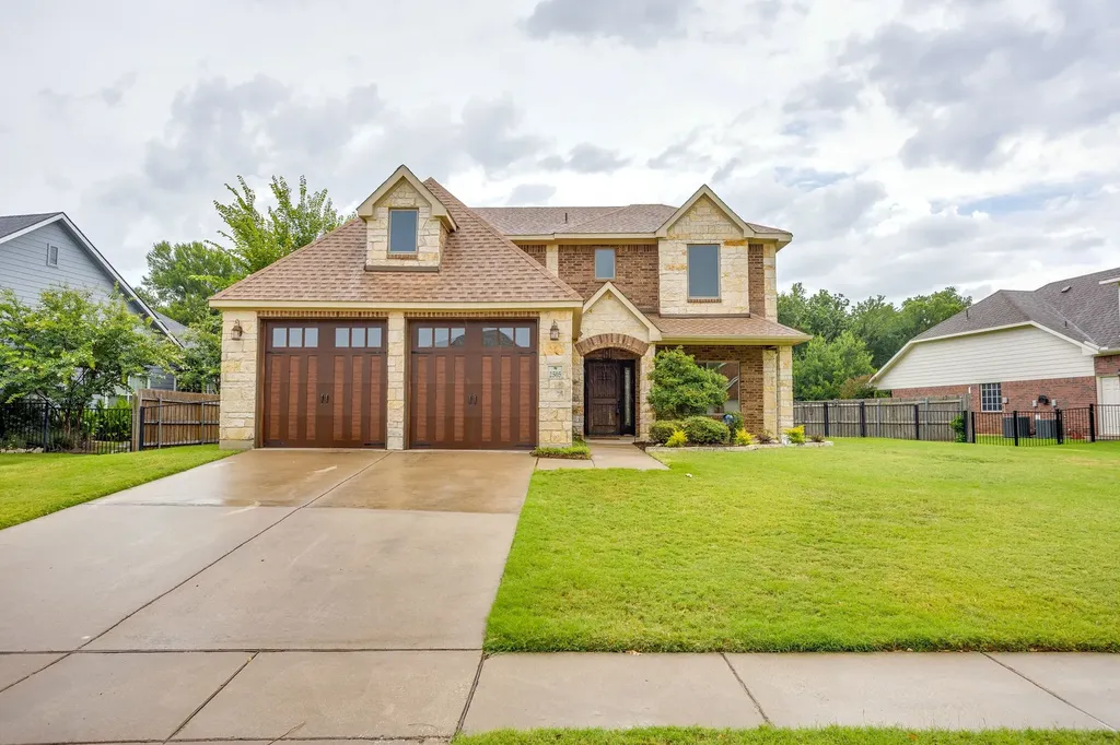 2505 Glen Ranch Drive Burleson TX 76028