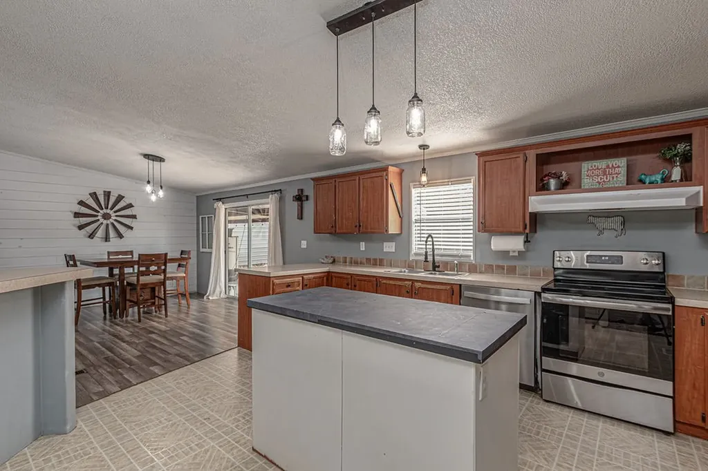 4570 County Road 2629 Caddo Mills TX 75135