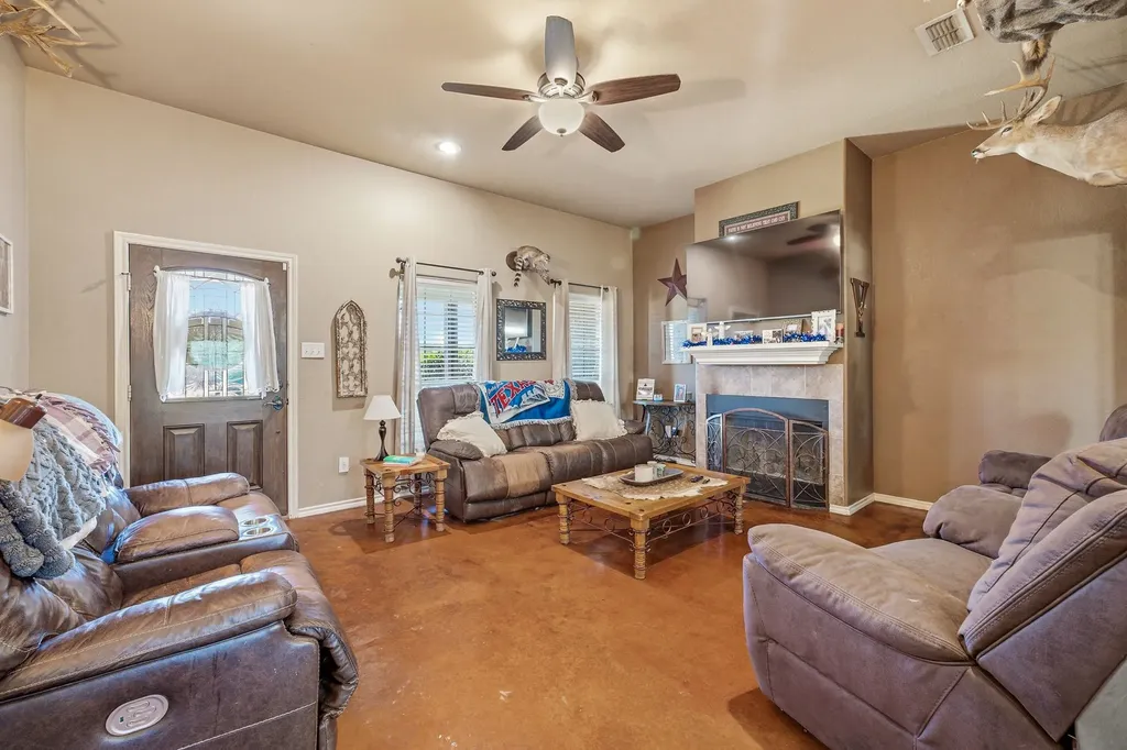 1345 Harpers Mill Road Stephenville TX 76401