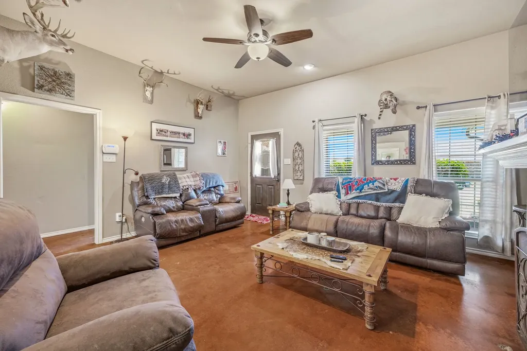 1345 Harpers Mill Road Stephenville TX 76401