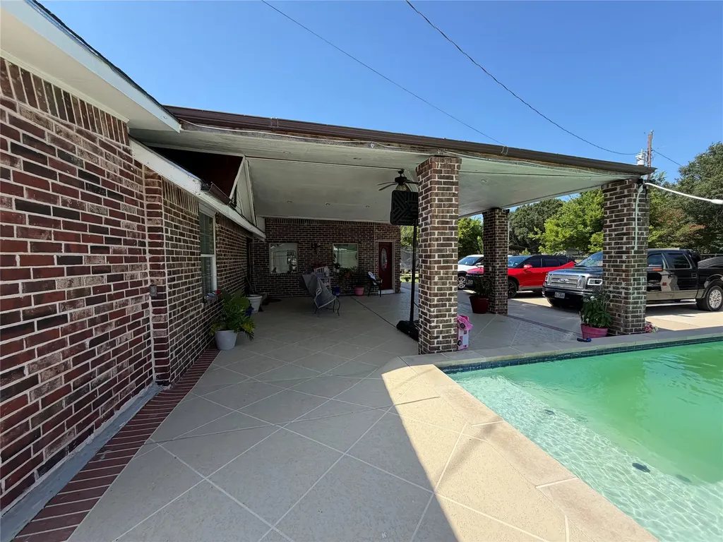 19685 County Road 4045a Kemp TX 75143