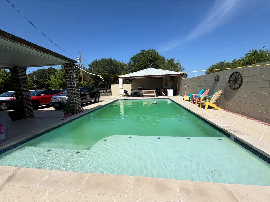 19685 County Road 4045a Kemp TX 75143