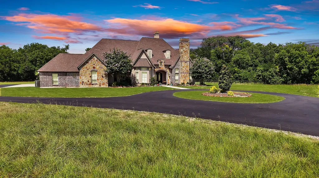 3875 Fm 121 Van Alstyne TX 75495