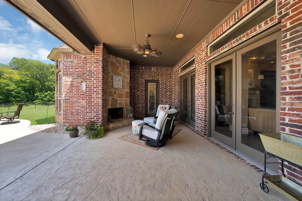 3875 Fm 121 Van Alstyne TX 75495