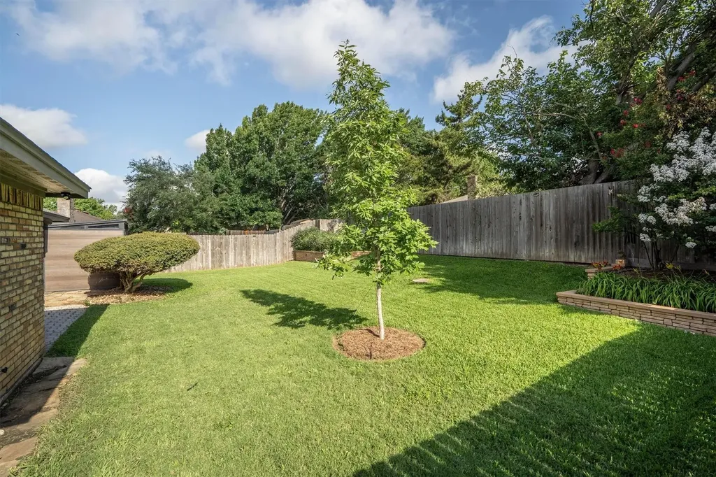 2926 Cripple Creek Trail Grapevine TX 76051