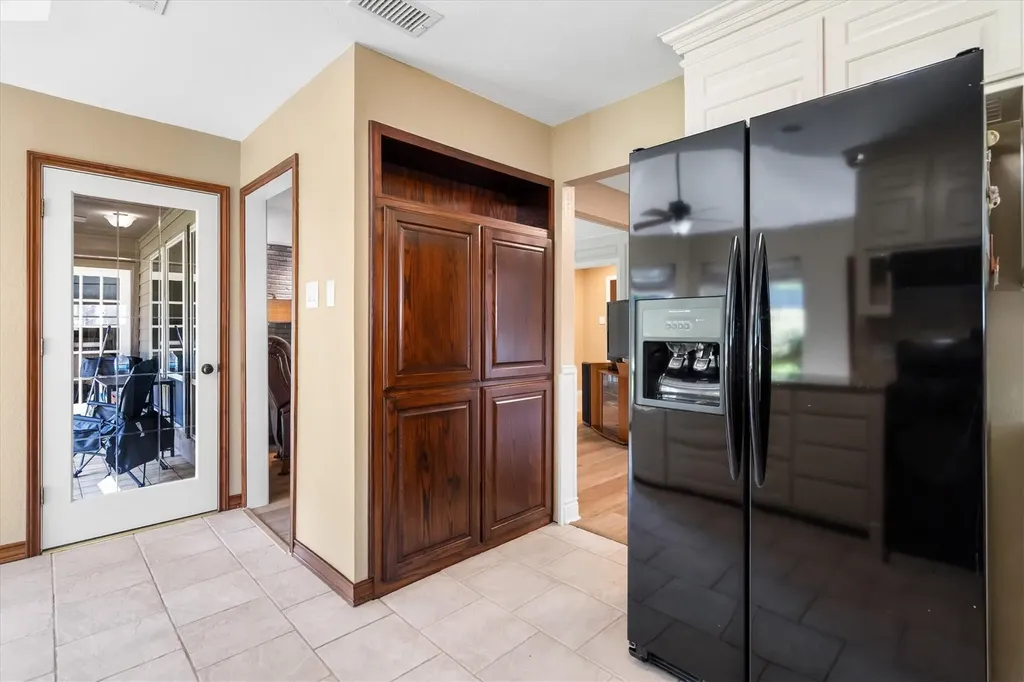 2926 Cripple Creek Trail Grapevine TX 76051
