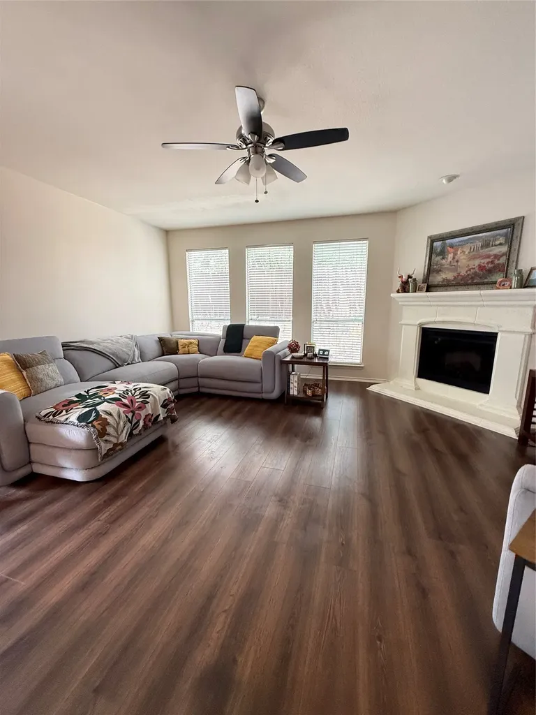 1152 Sunderland Lane Fort Worth TX 76134