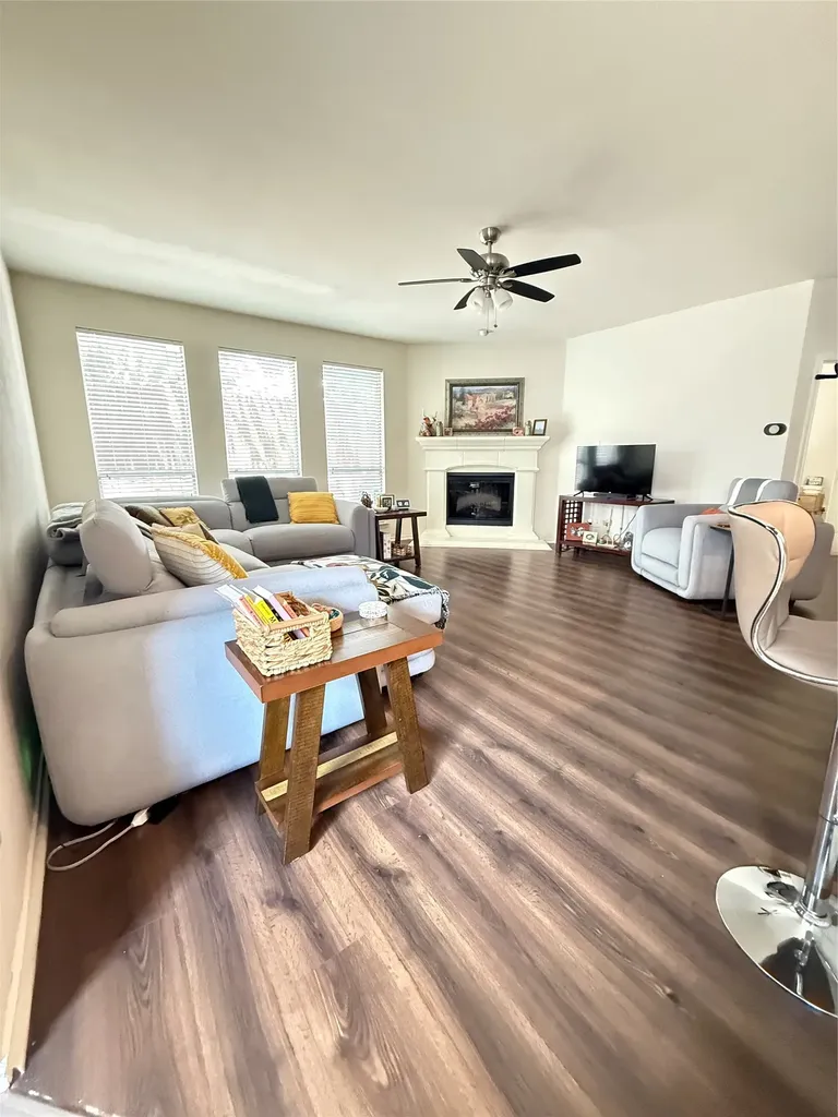 1152 Sunderland Lane Fort Worth TX 76134