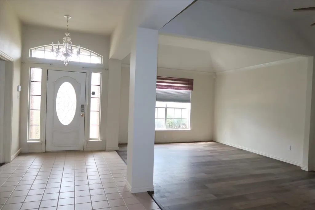 2816 Kings Gate Drive Carrollton TX 75006