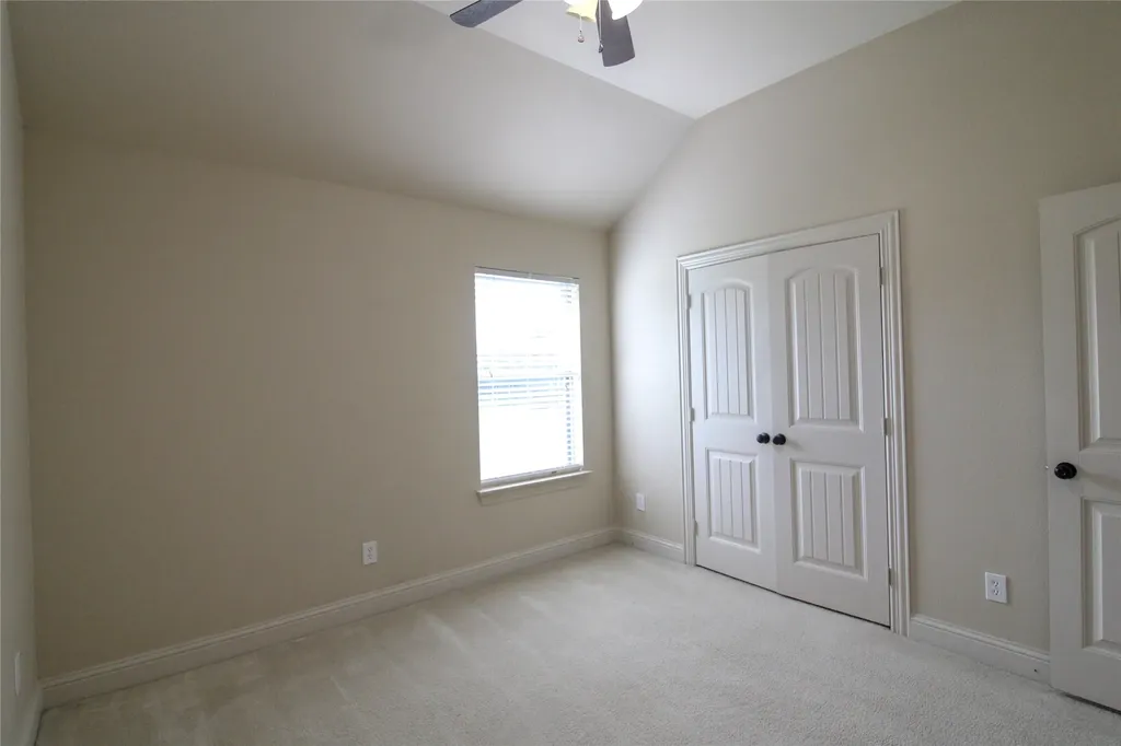 215 Wooded Creek Avenue Wylie TX 75098