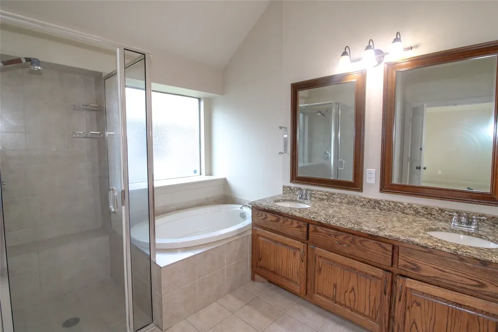 215 Wooded Creek Avenue Wylie TX 75098