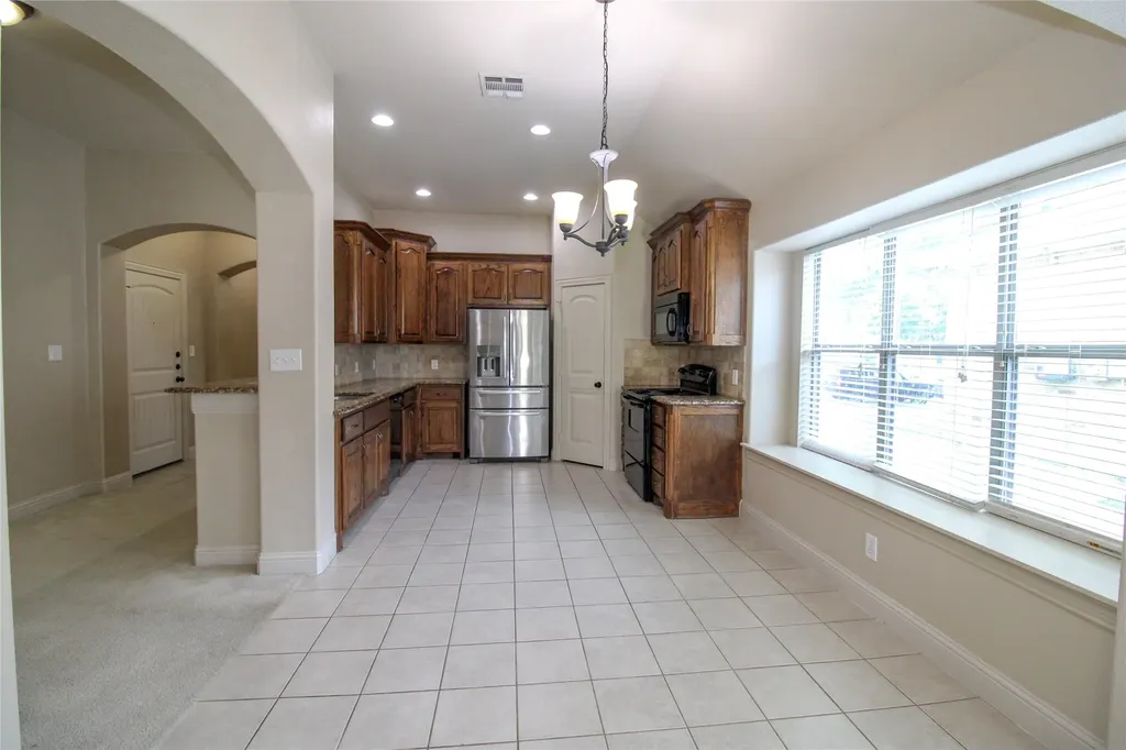 215 Wooded Creek Avenue Wylie TX 75098