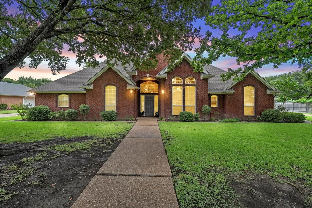908 Morning Sun Lane Waco TX 76657