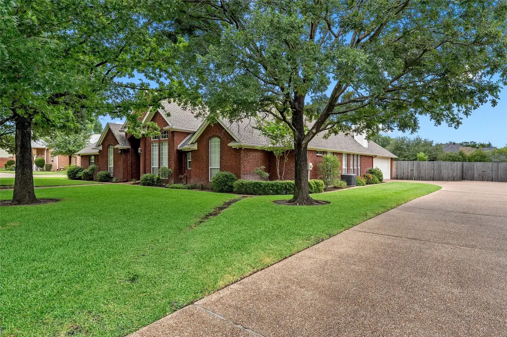 908 Morning Sun Lane Waco TX 76657