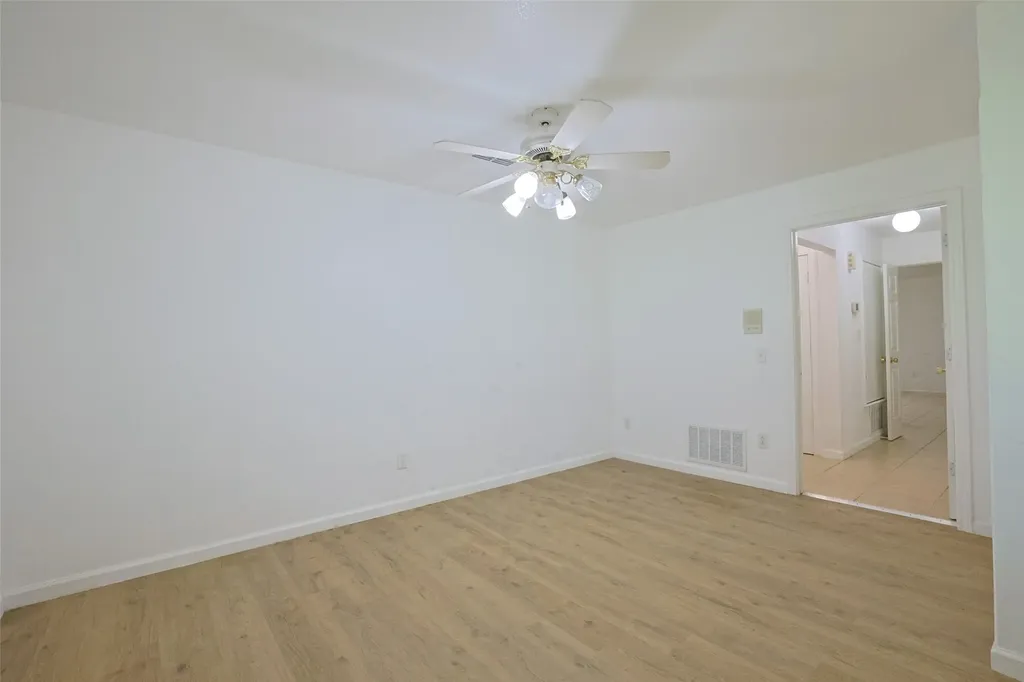 2550 W Lucas Road Lucas TX 75002