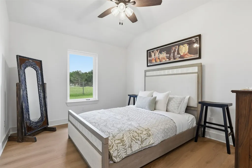 4167 Highway 67 Rainbow TX 76077