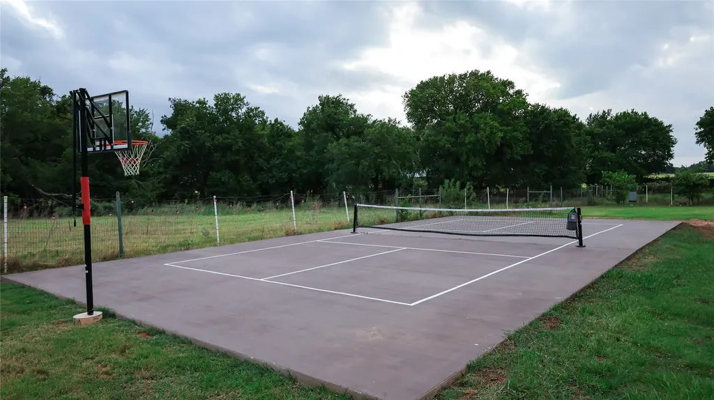 4167 Highway 67 Rainbow TX 76077