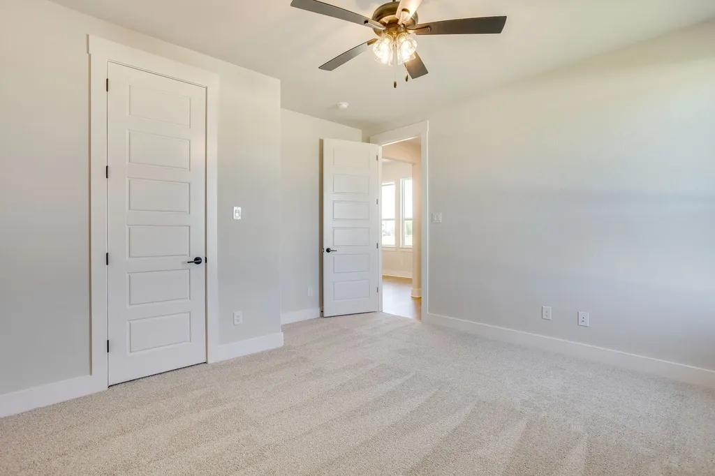 2830 Guadalupe Peak Waxahachie TX 75167