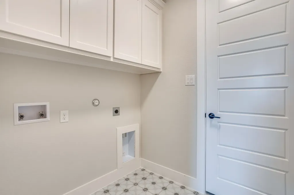 2830 Guadalupe Peak Waxahachie TX 75167