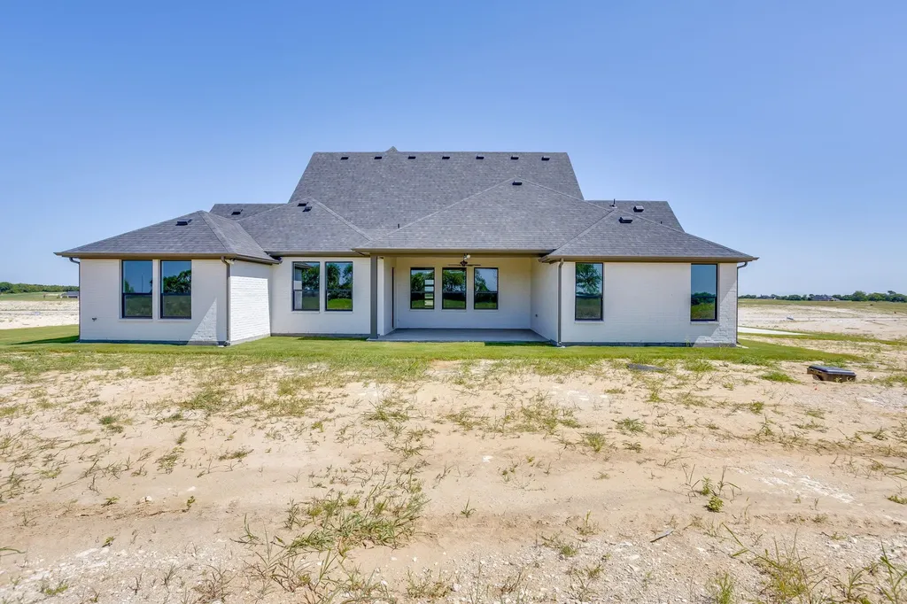 2830 Guadalupe Peak Waxahachie TX 75167