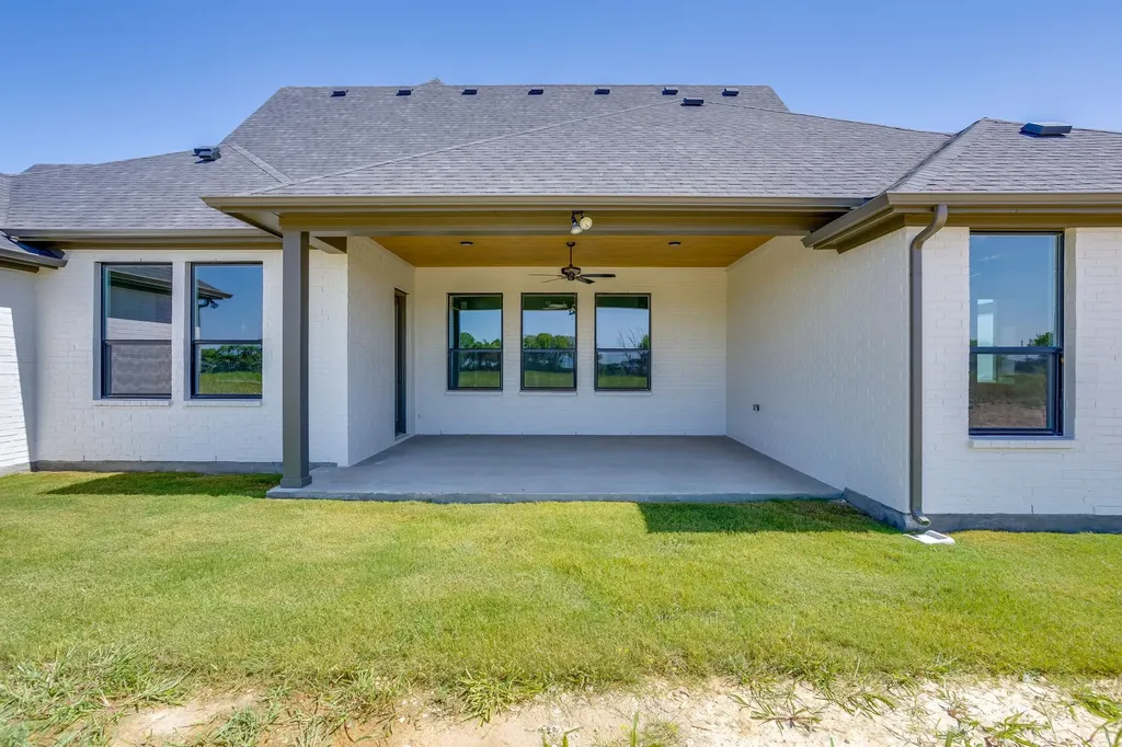 2830 Guadalupe Peak Waxahachie TX 75167