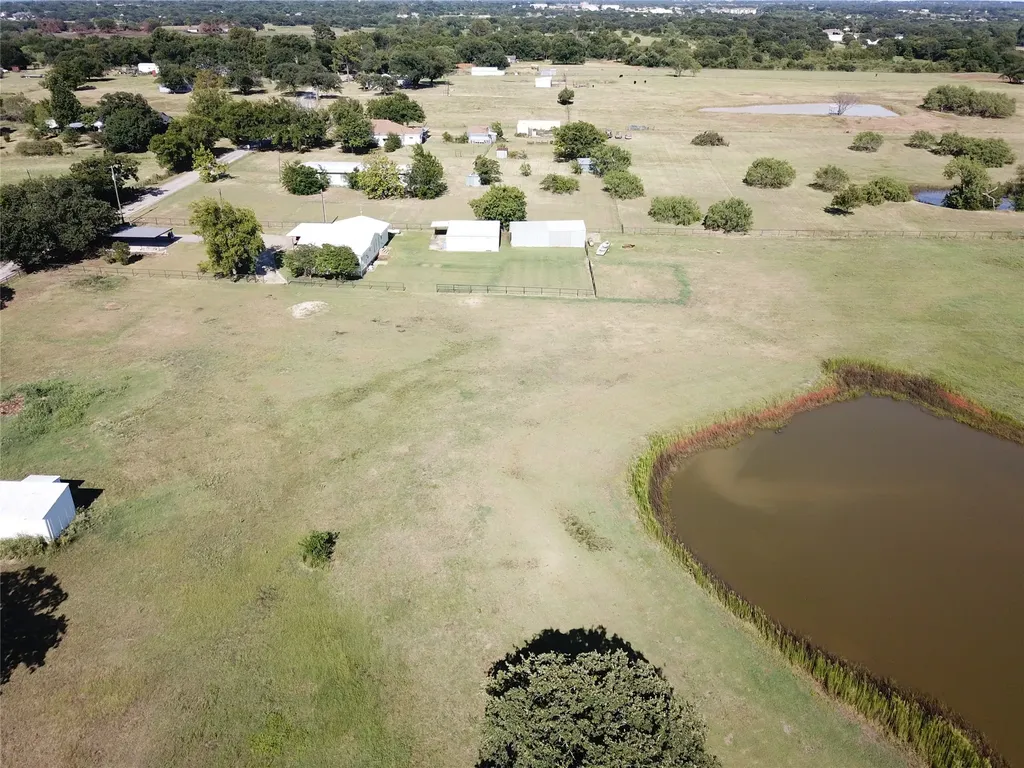 1721 County Road 909 Joshua TX 76058