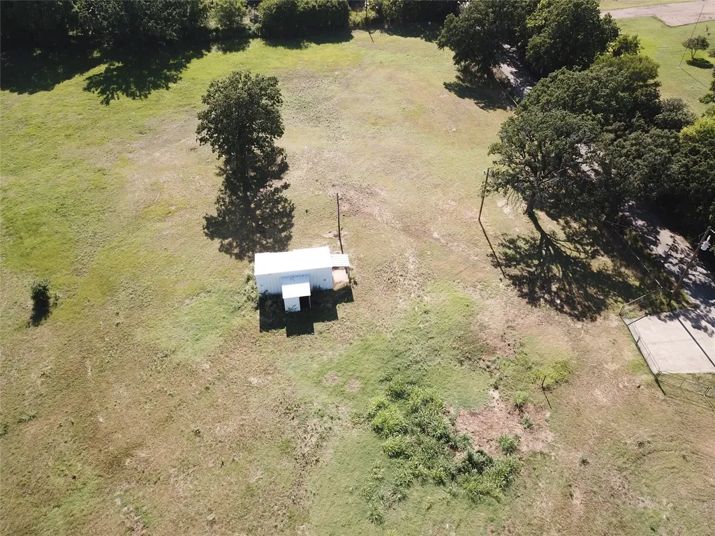 1721 County Road 909 Joshua TX 76058