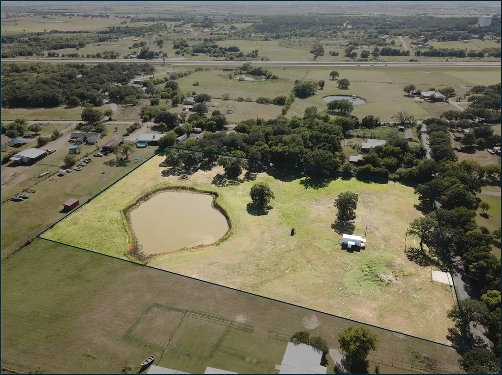 1721 County Road 909 Joshua TX 76058