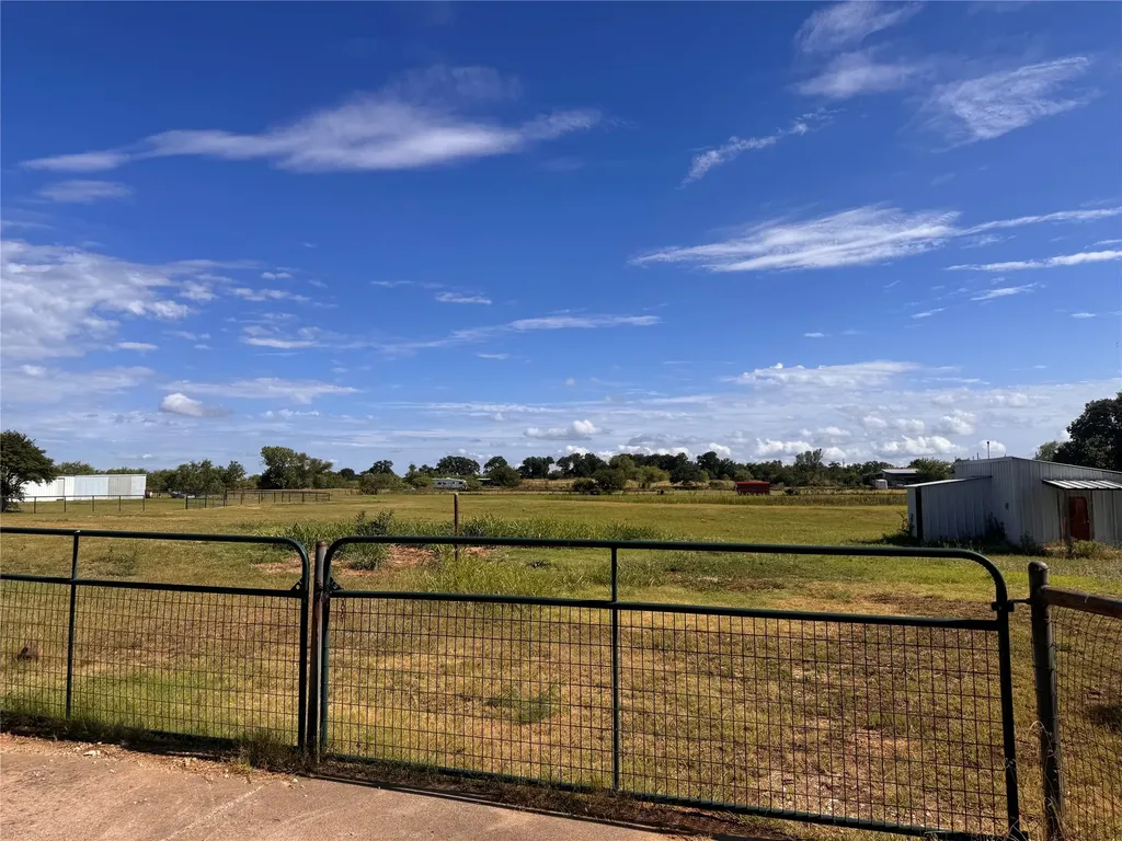 1721 County Road 909 Joshua TX 76058