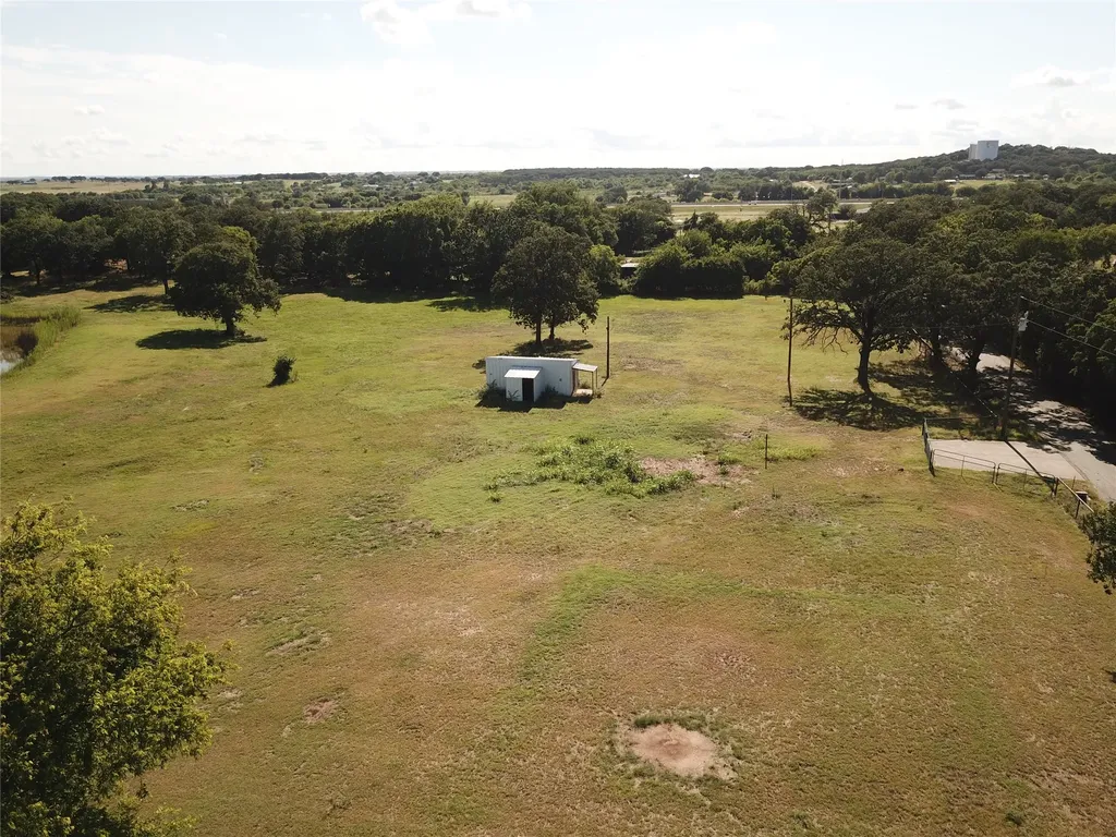 1721 County Road 909 Joshua TX 76058