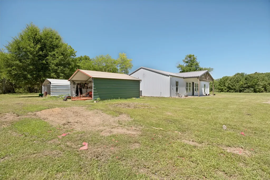 822 Private Road 7370 Point TX 75472
