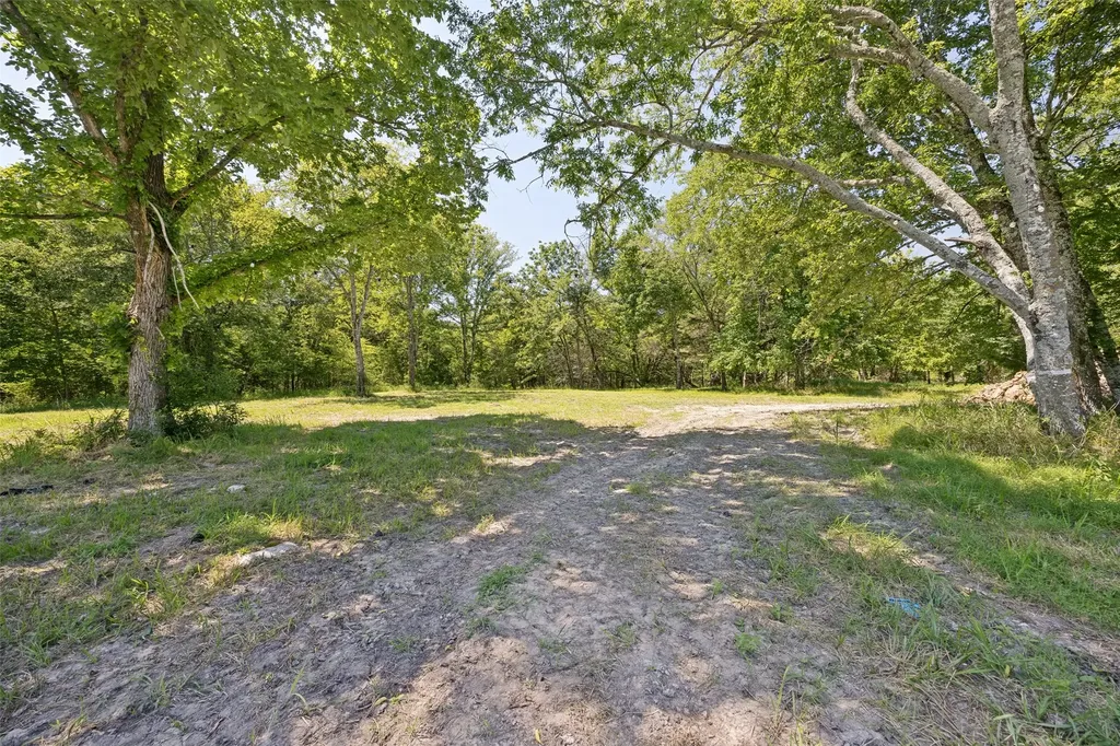 822 Private Road 7370 Point TX 75472