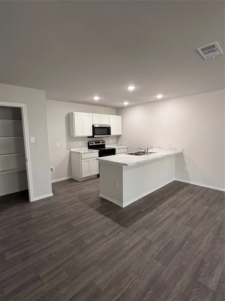 126 Levi Drive Cleburne TX 76031