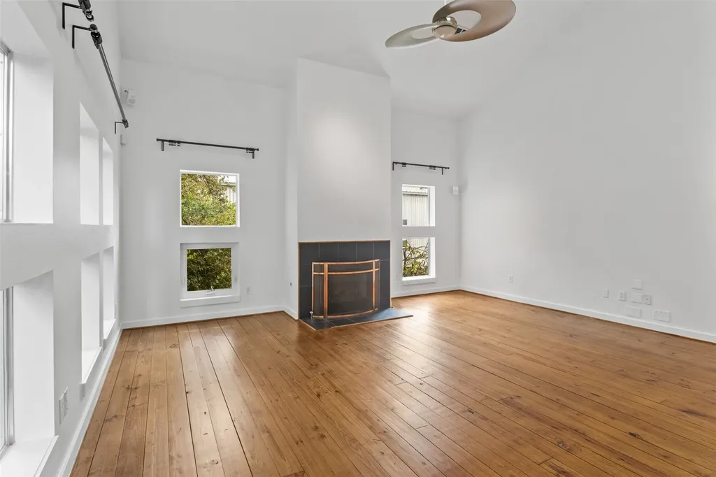 3809 San Jacinto Street Dallas TX 75204