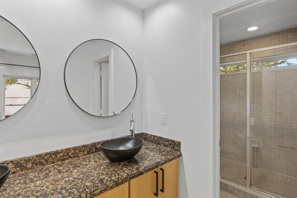 3809 San Jacinto Street Dallas TX 75204