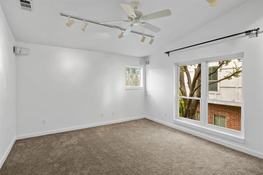 3809 San Jacinto Street Dallas TX 75204