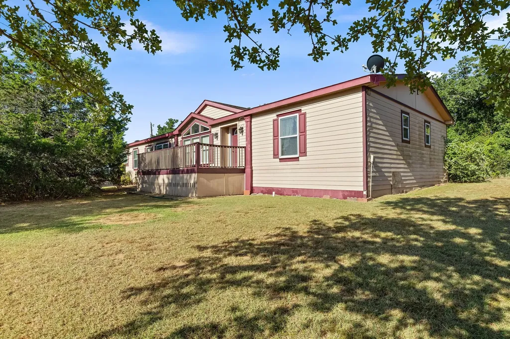269 County Road 4374 Decatur TX 76234