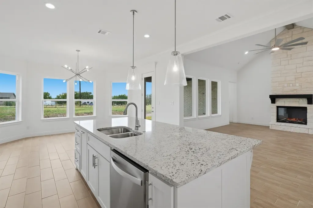 1033 Uplift Drive Weatherford TX 76087